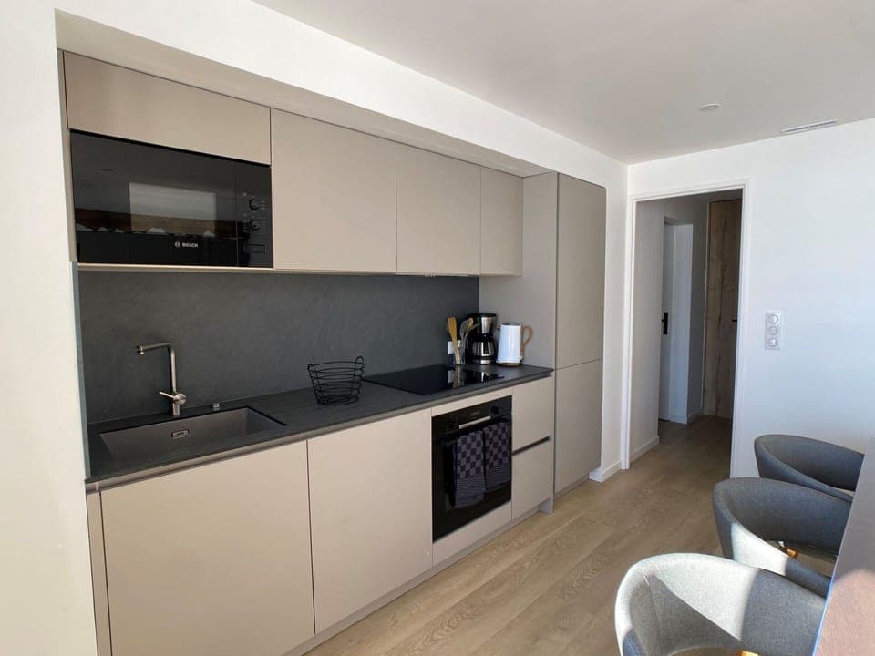 Cabinetry, Countertop, Furniture, Tap, Sink, Wood, Interior Design, Kitchen, Kitchen Stove