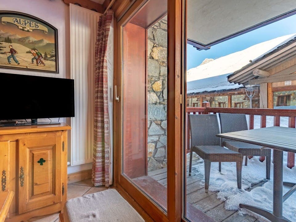 Furniture, Property, Cabinetry, Wood, Table, Television, Interior Design, Shade, Building, Wood Stain