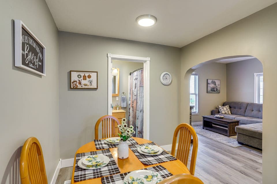Dining Area | Dishware/Flatware | 1st Floor