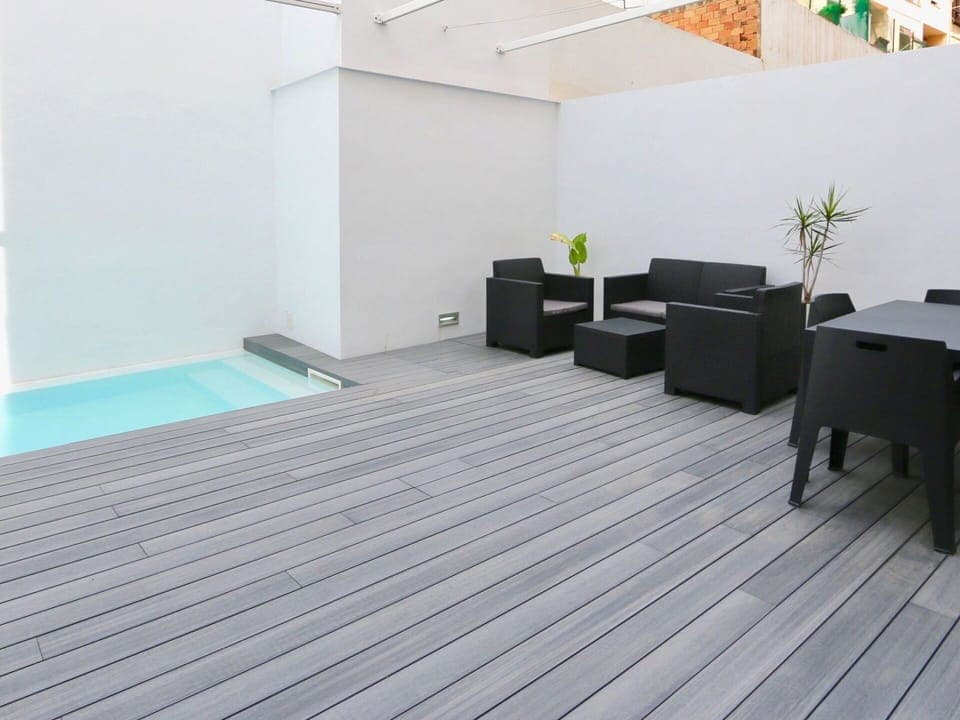 Building, Wood, Flooring, Floor, Urban Design, Houseplant, Plant, Table, Swimming Pool