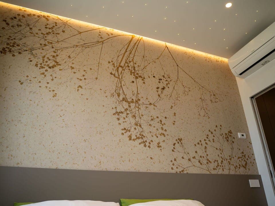 Light, Interior Design, Architecture, Wood, Yellow, Wall, Line, Shade, Material Property, Art