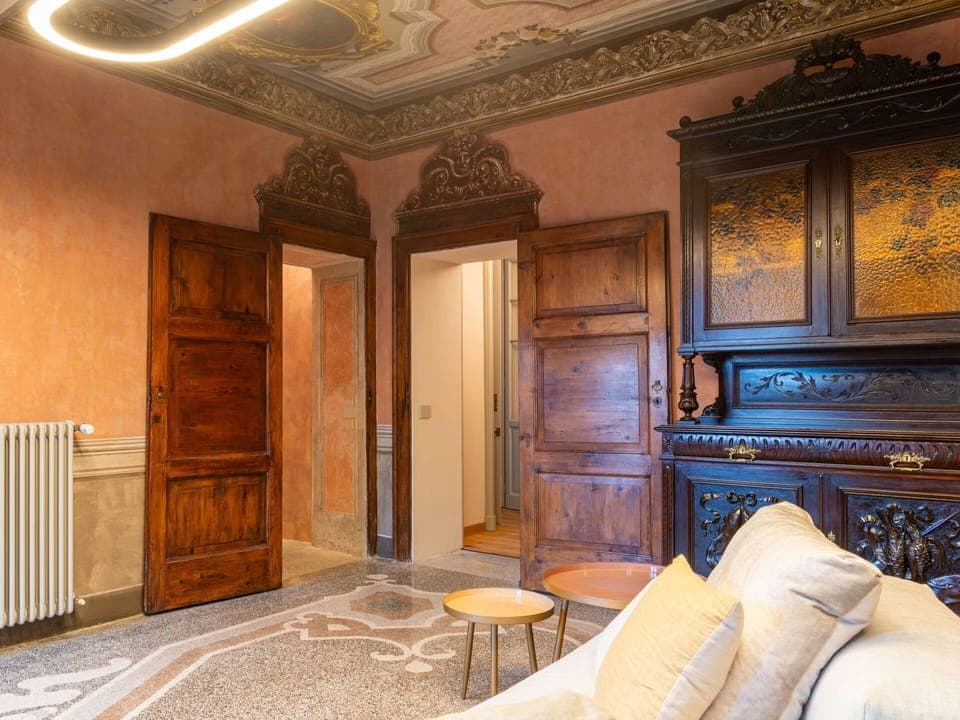 Brown, Property, Picture Frame, Door, Wood, Cabinetry, Interior Design, Building, Floor, Flooring