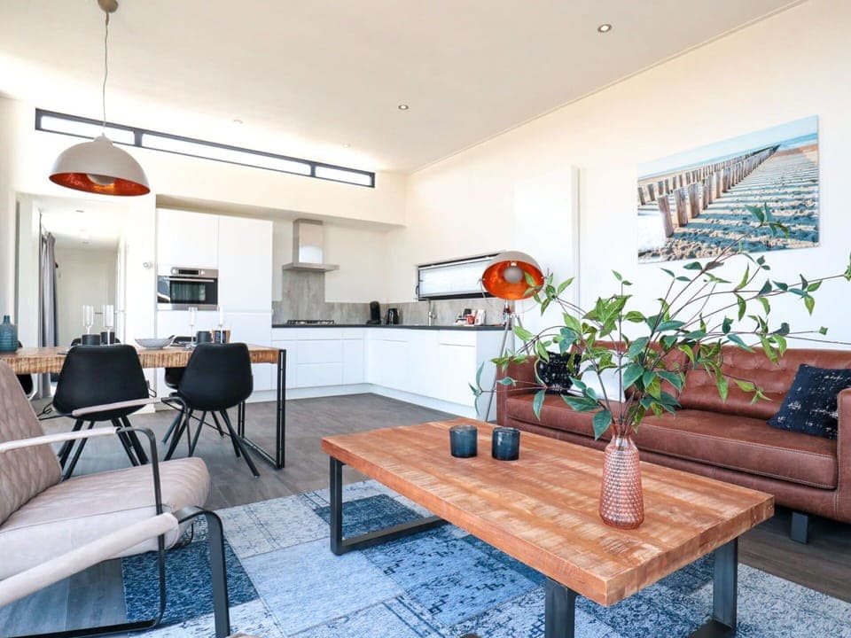 Building, Window, Swimming Pool, Water, Urban Design, Tower Block, Condominium, Neighbourhood, Residential Area, Plant