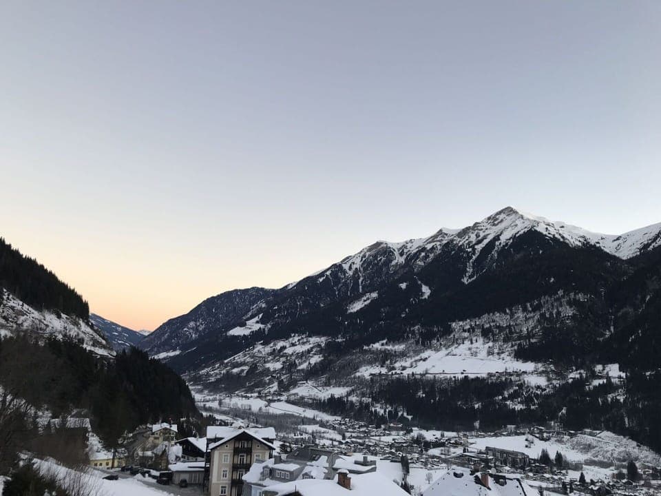 Sky, Mountain, Snow, Slope, Highland, Natural Landscape, Freezing, Landscape, Glacial Landform, Geological Phenomenon