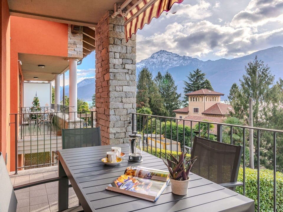 Table, Plant, Building, Furniture, Property, Sky, Cloud, Flowerpot, Houseplant, Chair