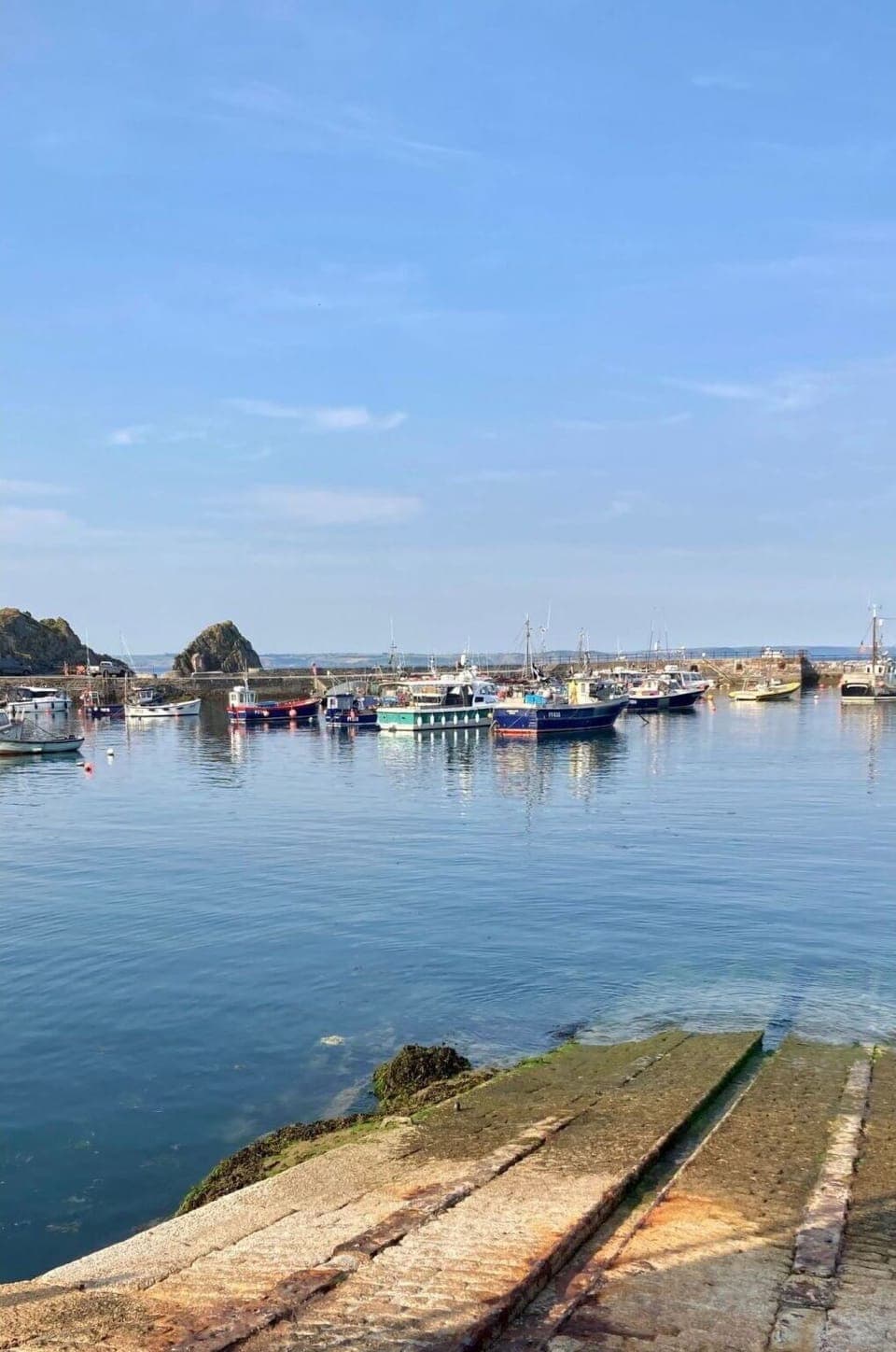 Boat, Blue, Water, Body Of Water, Watercraft, Boats And Boating--Equipment And Supplies, Waterway, Marina, Coastal And Oceanic Landforms, Harbor