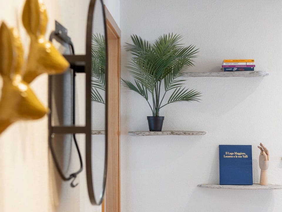 Cloud, Sky, Water, Window, Shade, Body Of Water, Wood, Real Estate, Tints And Shades, Leisure