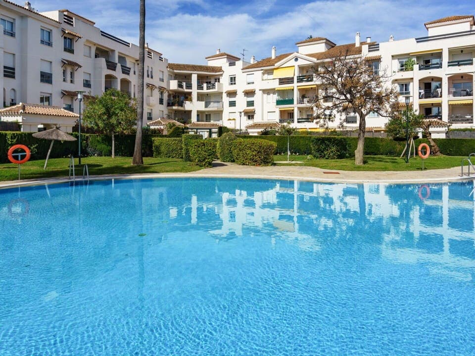 Water, Sky, Property, Plant, Azure, Swimming Pool, Tree, Leisure, Shade, Building