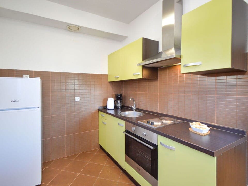 Furniture, Property, Cabinetry, Comfort, Building, Azure, Wood, Lighting, Lamp, Interior Design