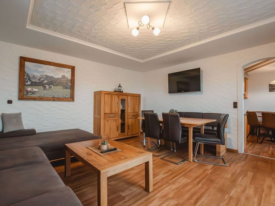 Table, Furniture, Picture Frame, Property, Wood, Building, Chair, Interior Design, Flooring, Floor