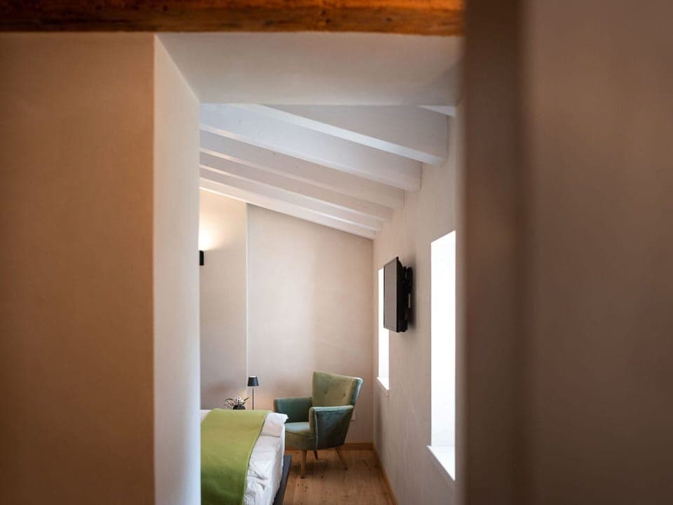 Plant, Furniture, Sky, Chair, Table, Outdoor Furniture, Shade, Wood, Building, Outdoor Table