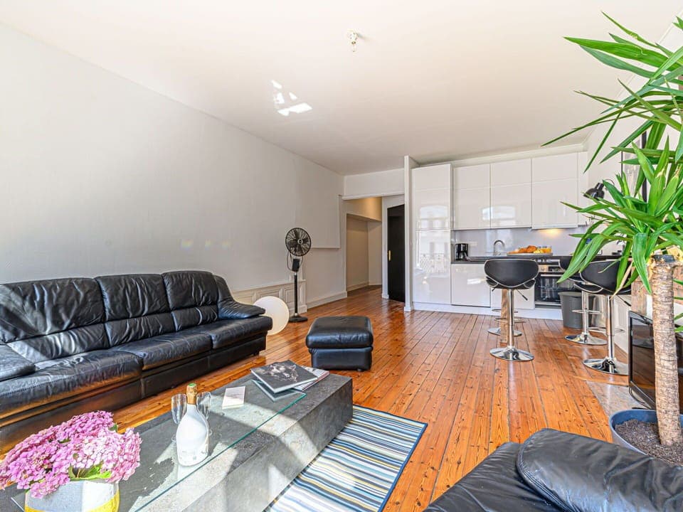 Furniture, Table, Sky, Chair, Wood, Interior Design, Tree, Floor, Shade, Building