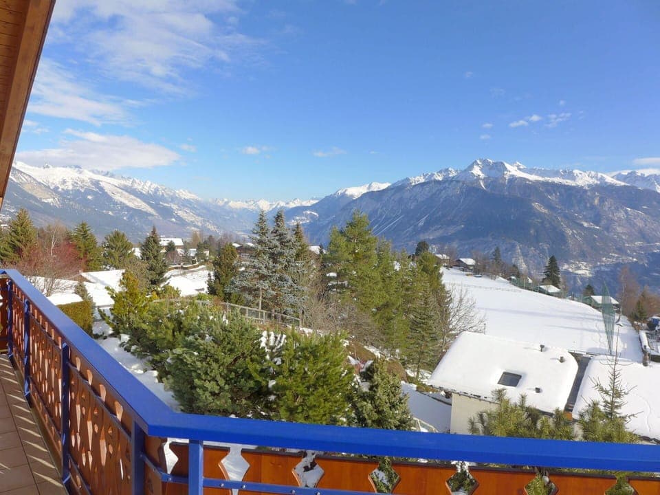 Sky, Cloud, Mountain, Property, Snow, Azure, Tree, Slope, Fence, Landscape