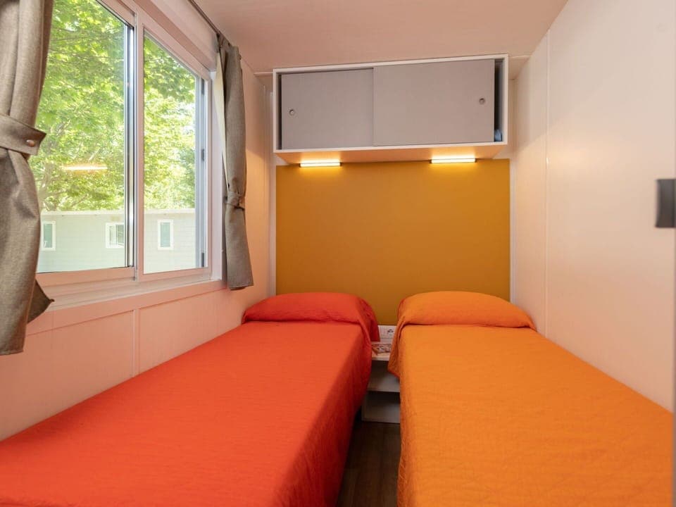 Cloud, Sky, Window, Snow, Building, House, Wood, Slope, Siding, Landscape