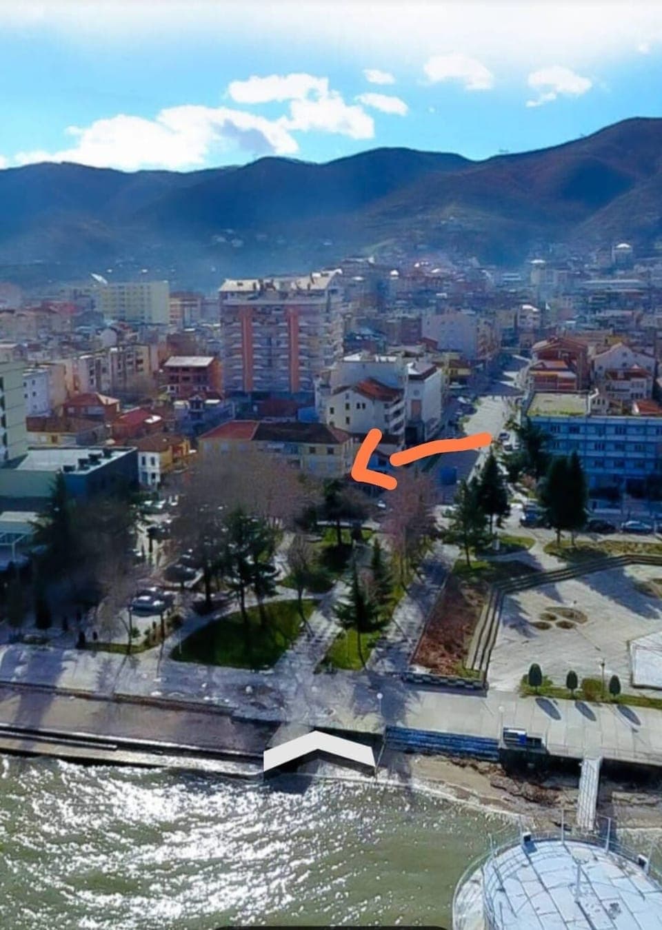 Drone view of the area – apartment is marked in orange