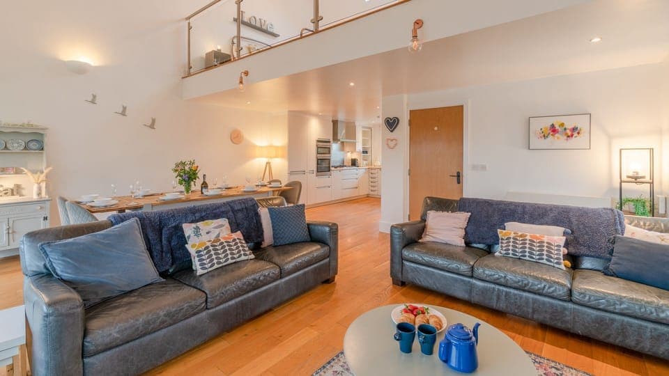 Living Space, Firecrest, Bolthole Retreats