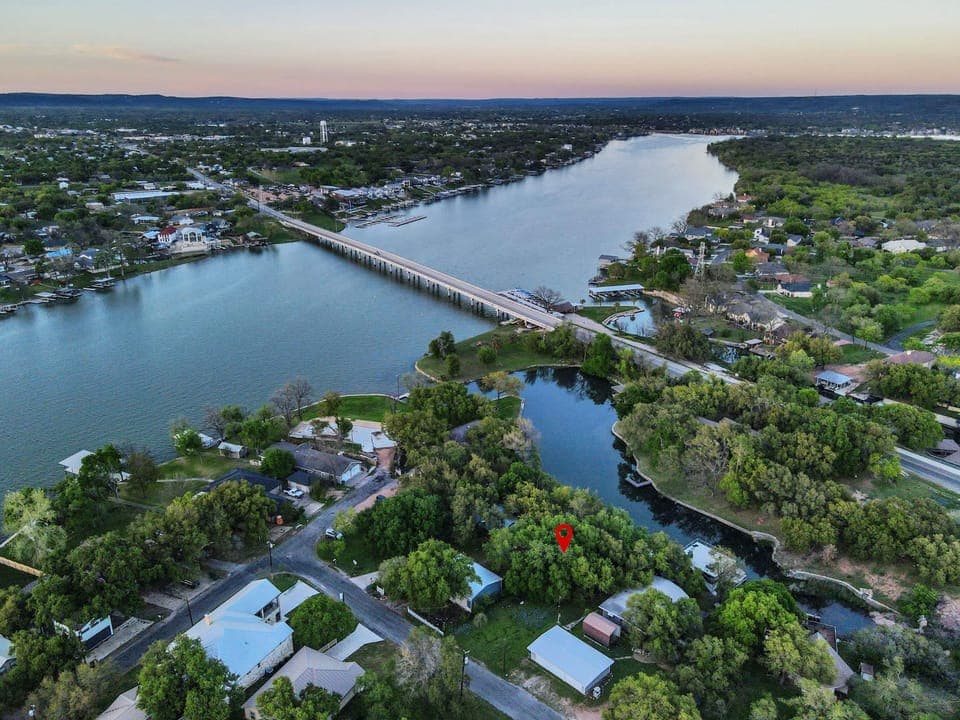 The Treetops is in a cove right off the Llano River