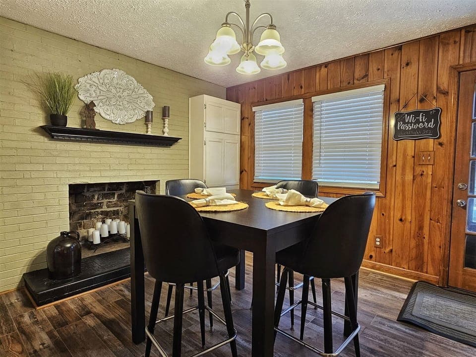 Dining Area- Main Level