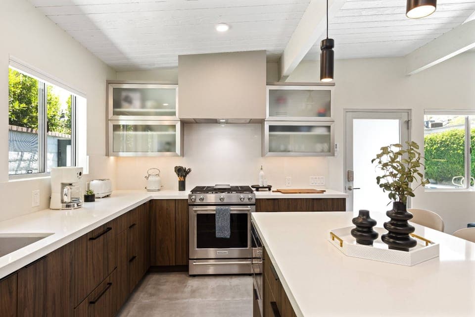 Kitchen Stove