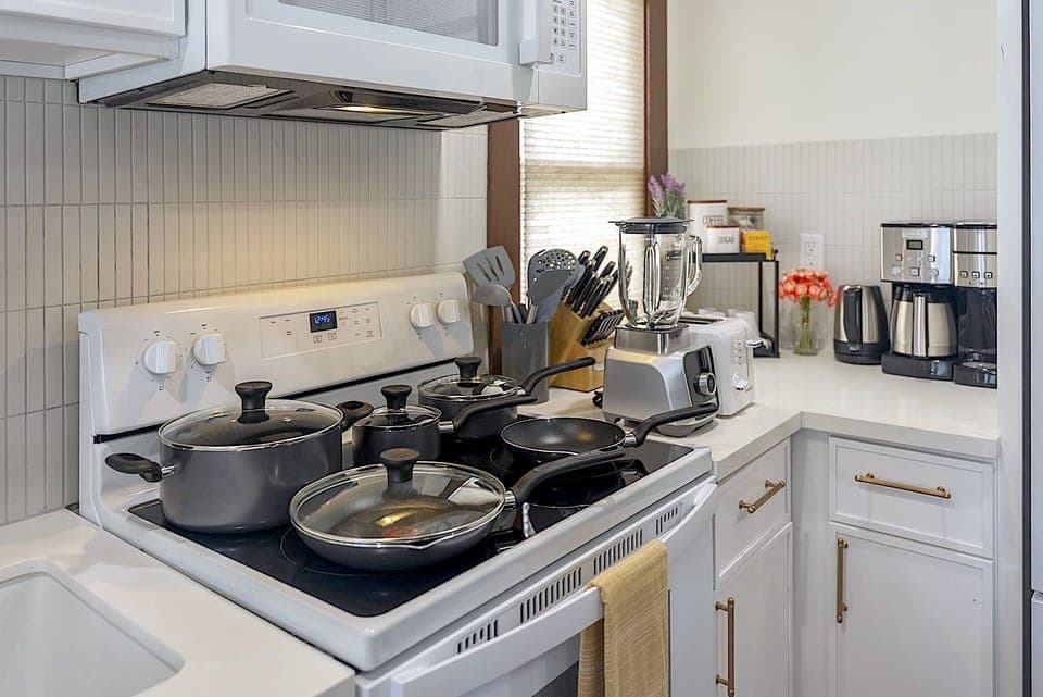 Left Unit - Kitchen