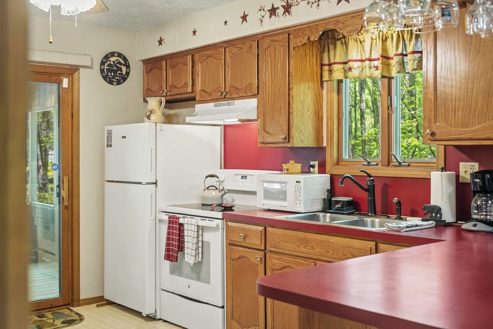 Everything you need—just add groceries.

