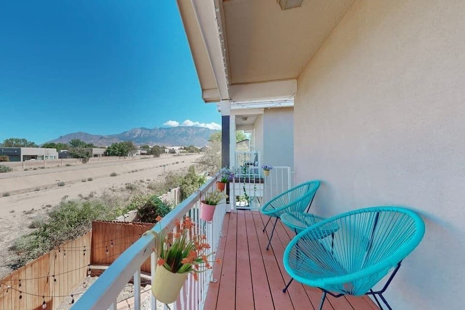 Catch a beautiful sunset or sunrise and enjoy the calming mountain view of Sandia Mountains and the Arroyo!