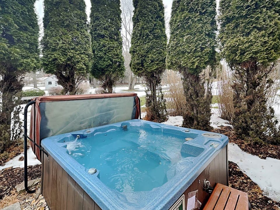 Private Hot Tub