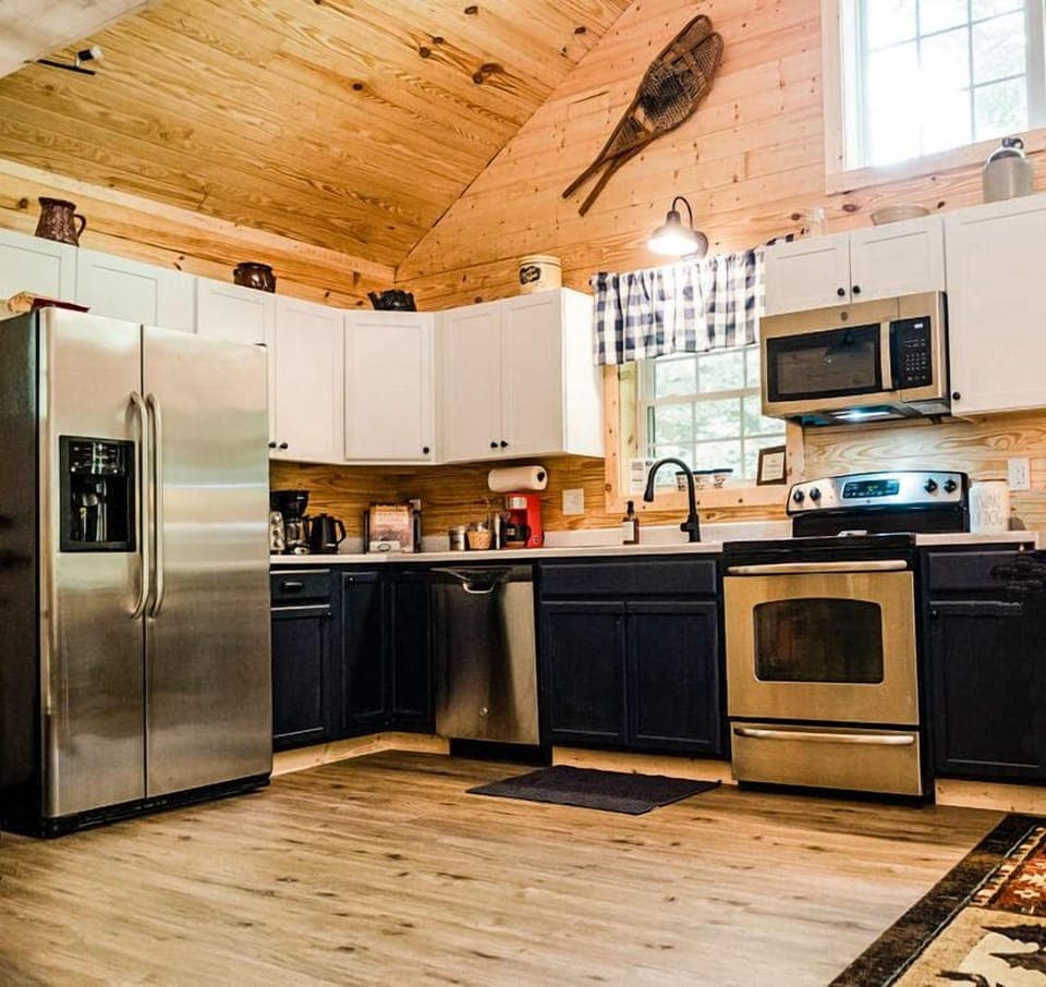 Full Size Kitchen
