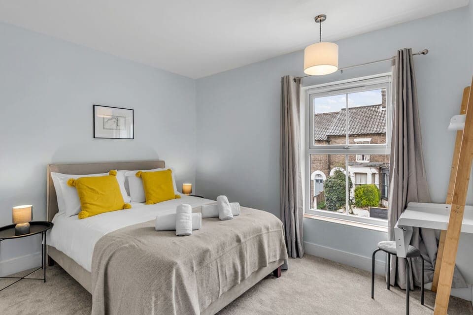 Discover comfort and relaxation in Bedroom 2's inviting Double bed. Perfect for unwinding after a day of exploration, this cosy retreat offers the ideal sanctuary during your stay.