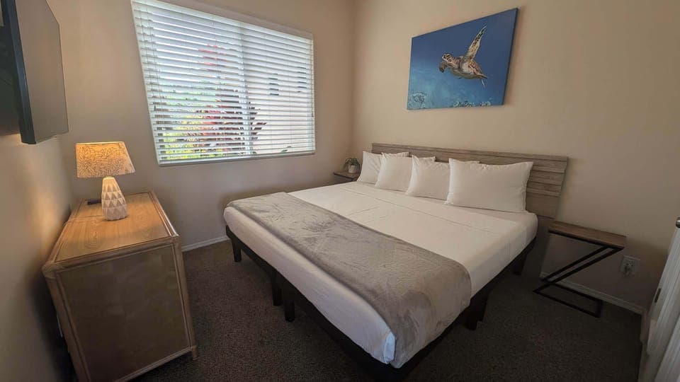 optional - combine 2 twinXL into a KING bed