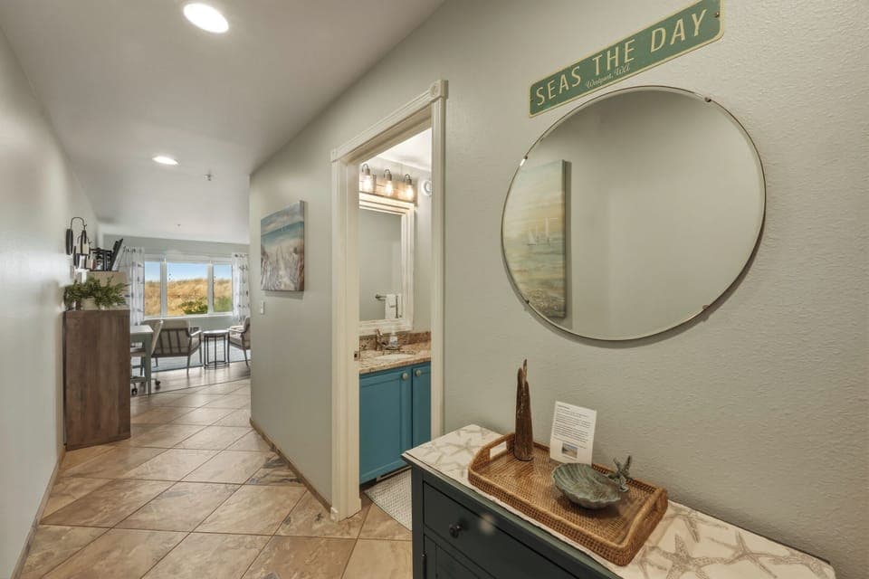 113 Vacation by the Sea