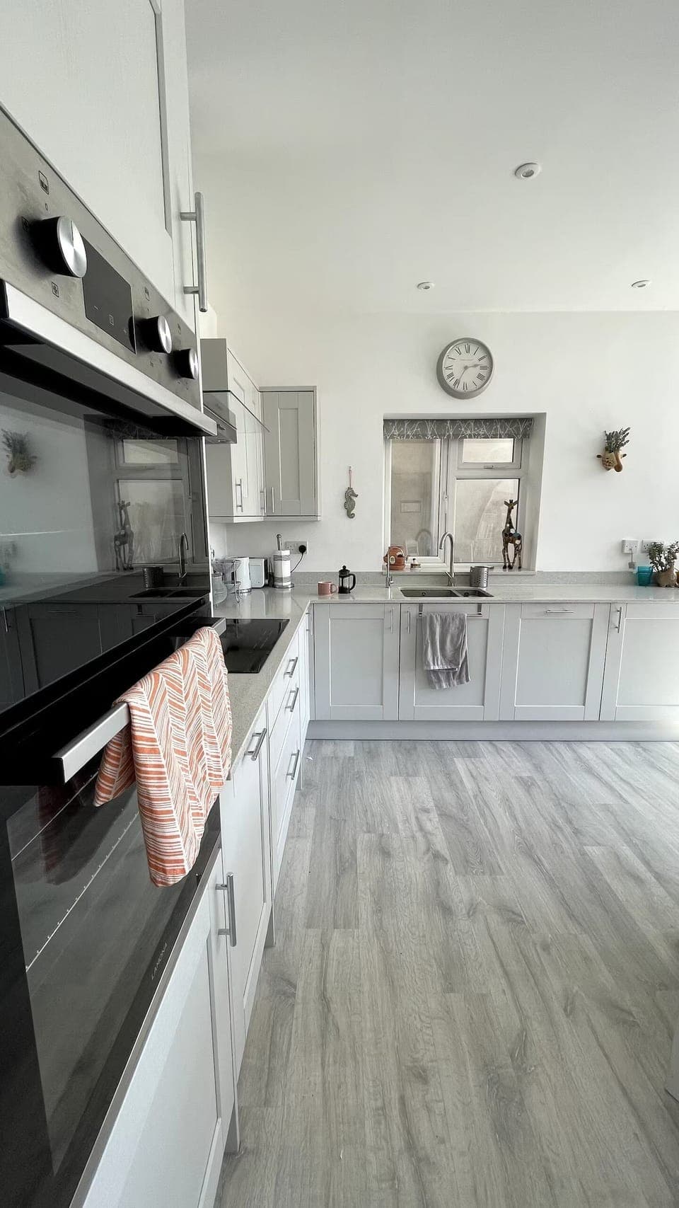 Kitchen with double oven