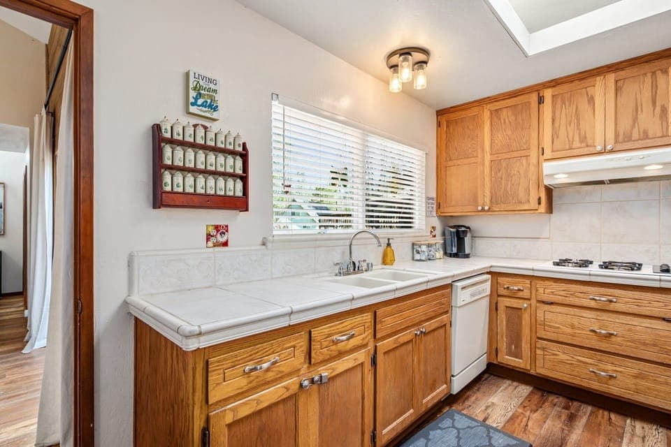 Indoors, Kitchen, Sink, Sink Faucet, Home Decor