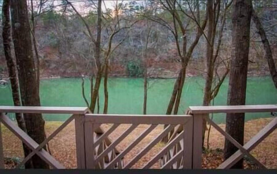 6e219b54 8747 4e99 9f6b 2cc57762d2ec