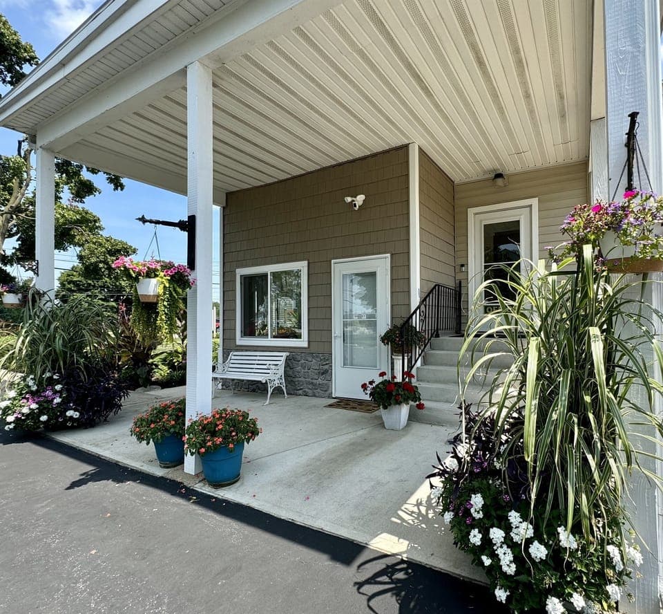 Main side entrance 