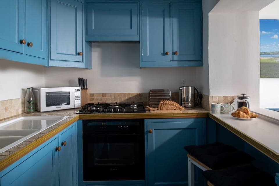 Hideaway Cottage Kitchen