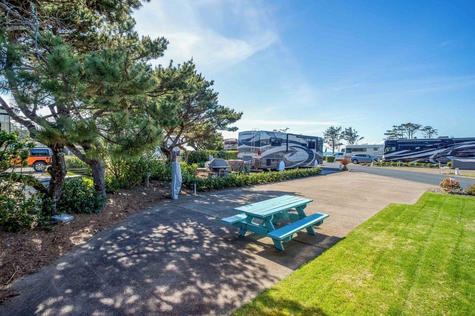 Clubhouse Site B 174 R (1)