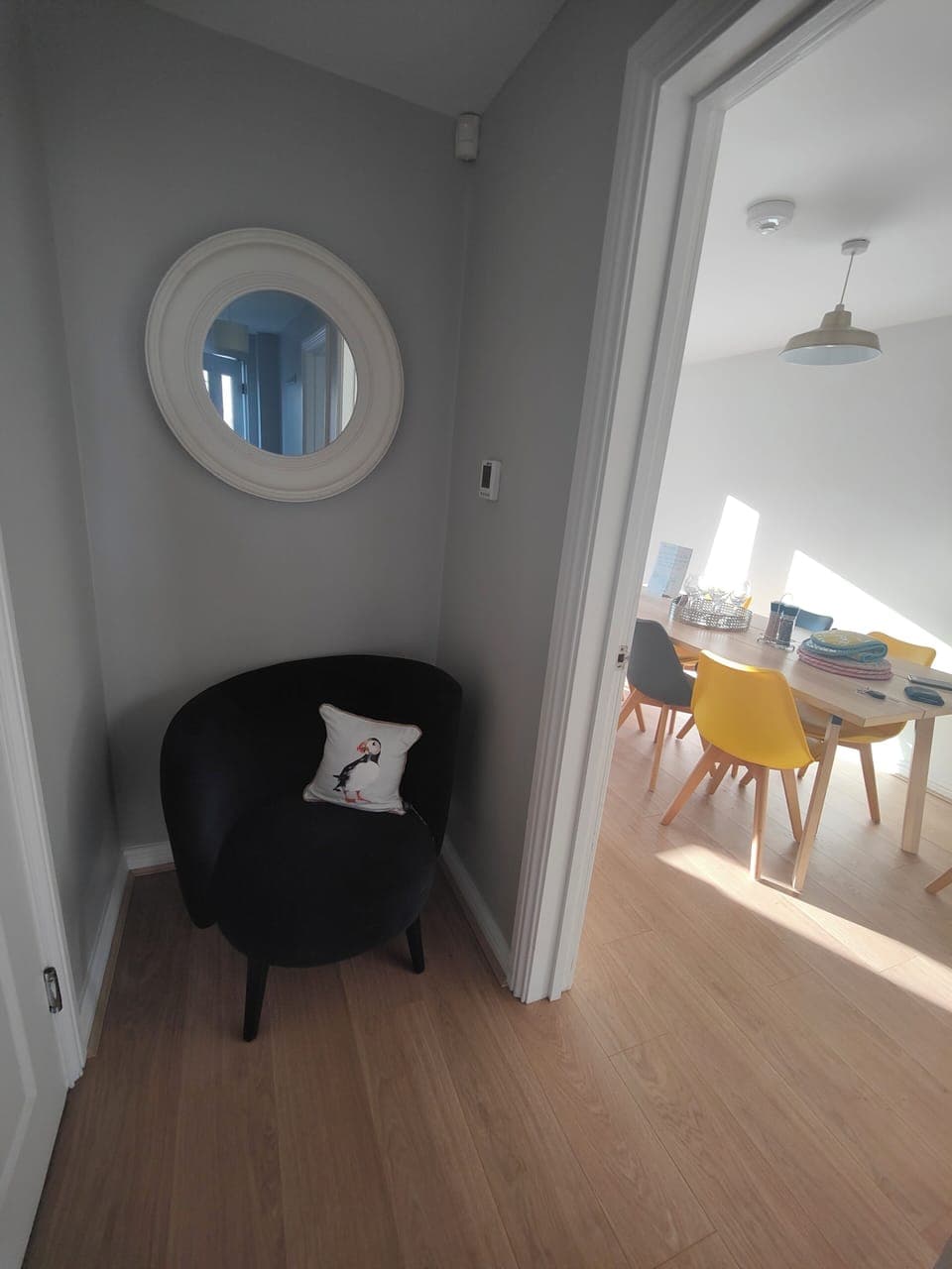 hall to kitchen diner 