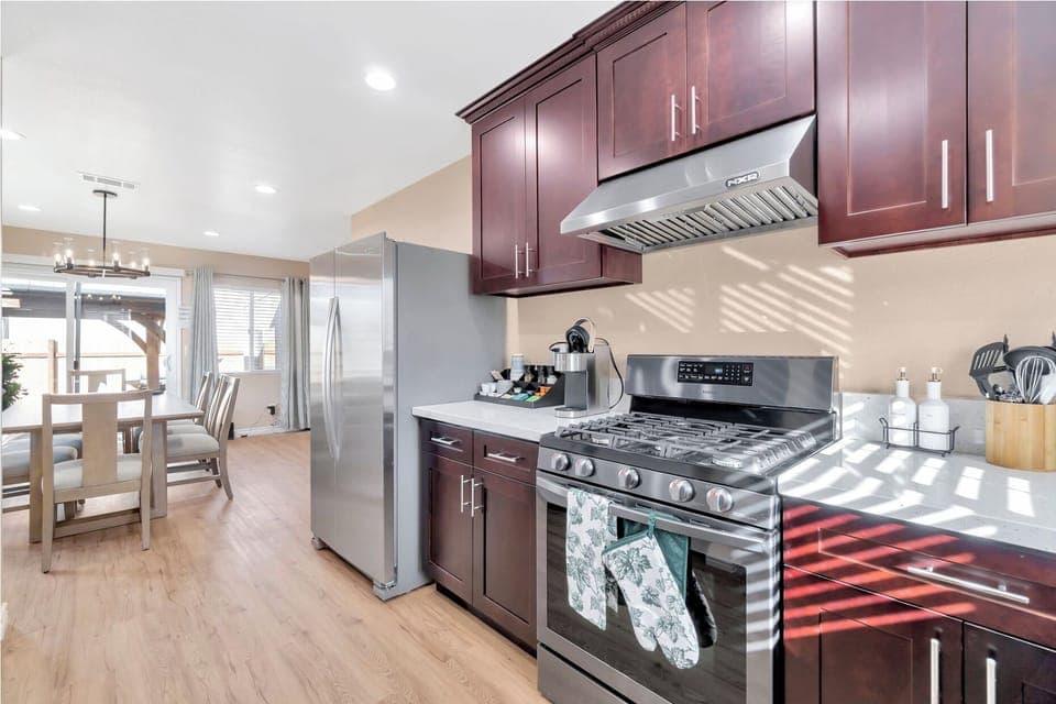 Enjoy a coffee bar with k-cup coffee, cold beers and tea on us.