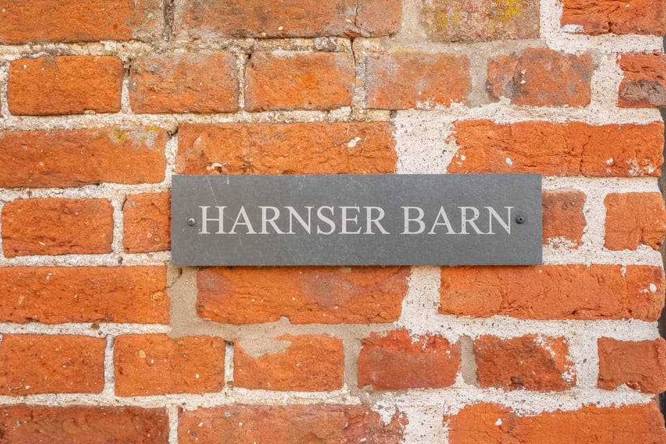 Welcome to Harnser Barn, Tittleshall