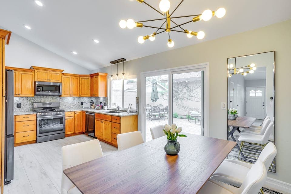 Tustin Vacation Rental | 3BR | 2BA | 1,400 Sq Ft | Exterior Steps to Enter