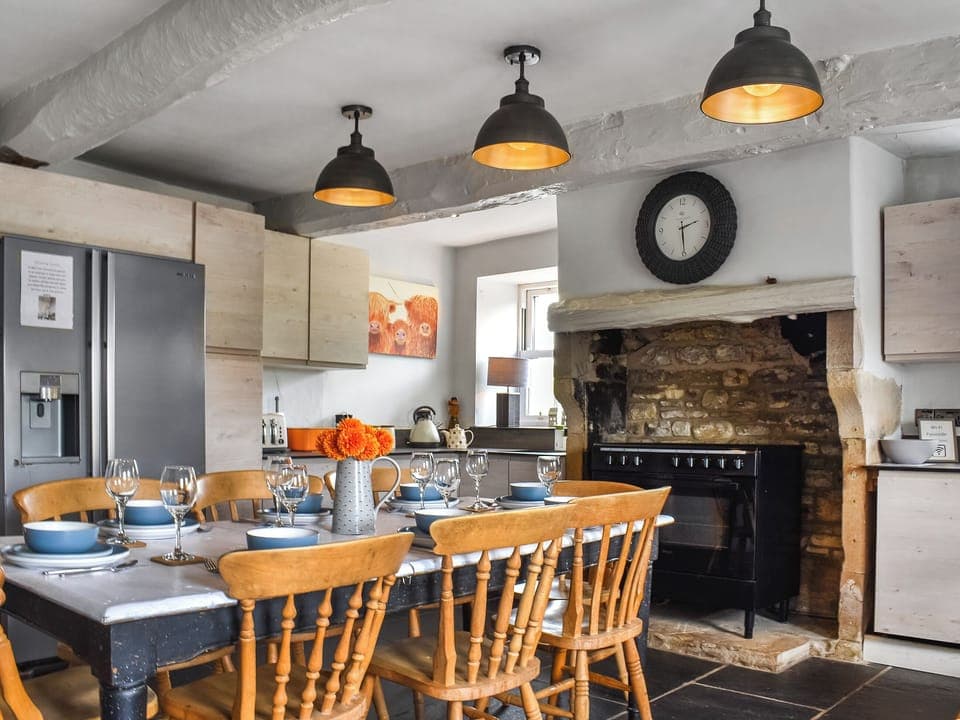 Kitchen/diner | Box Tree Farmhouse - Box Tree Escapes, Kirkby Lonsdale