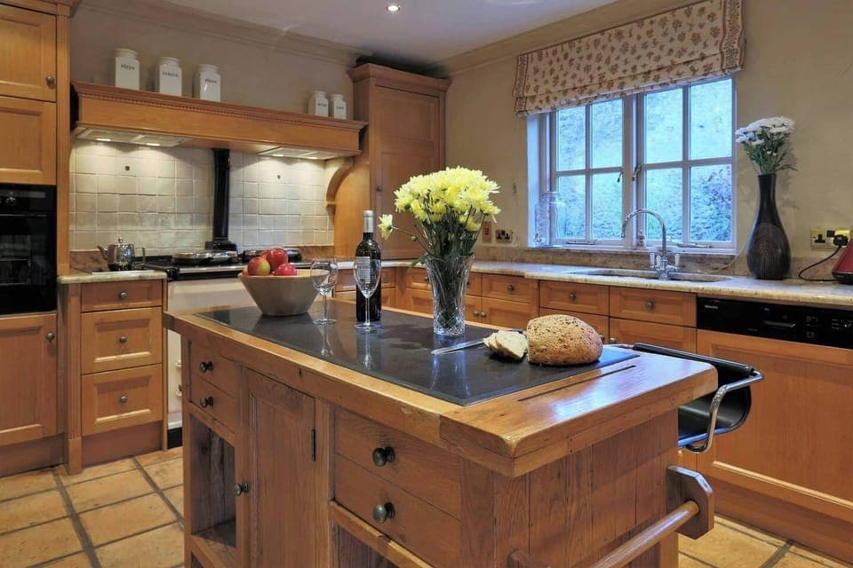 Rustic charming kitchen 