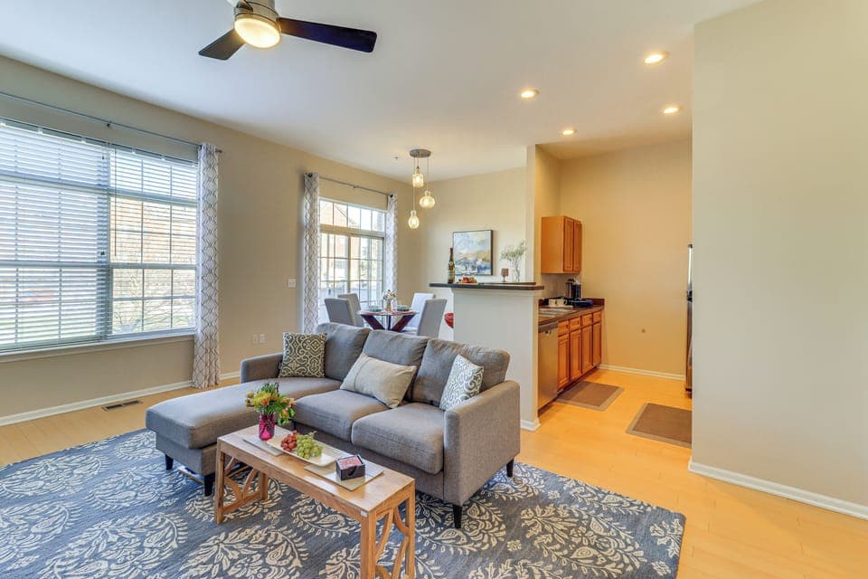 Living Room | Full Sleeper Sofa | Smart TV | Main Level