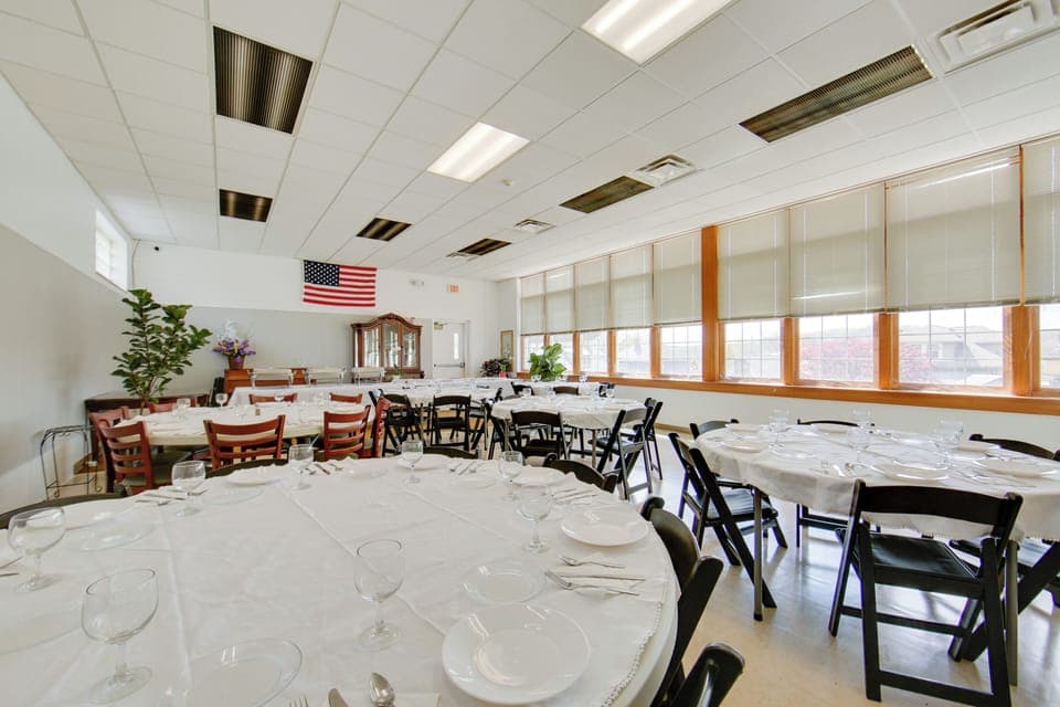 Banquet hall