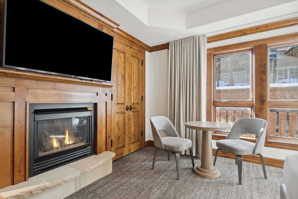 AspenMtnResidences-44A2-3953