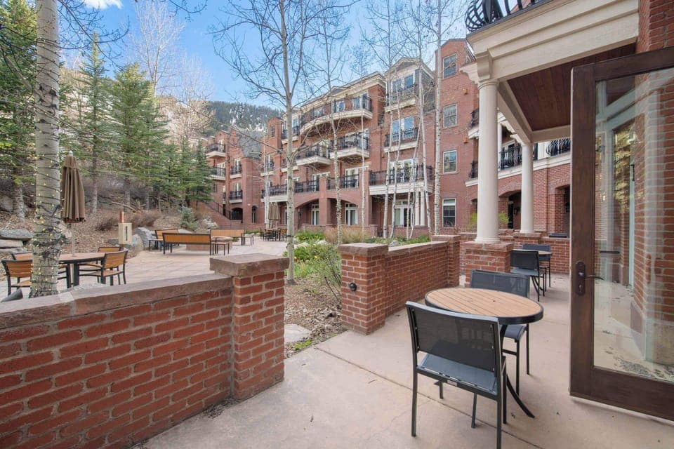 Aspen-04B1-5551