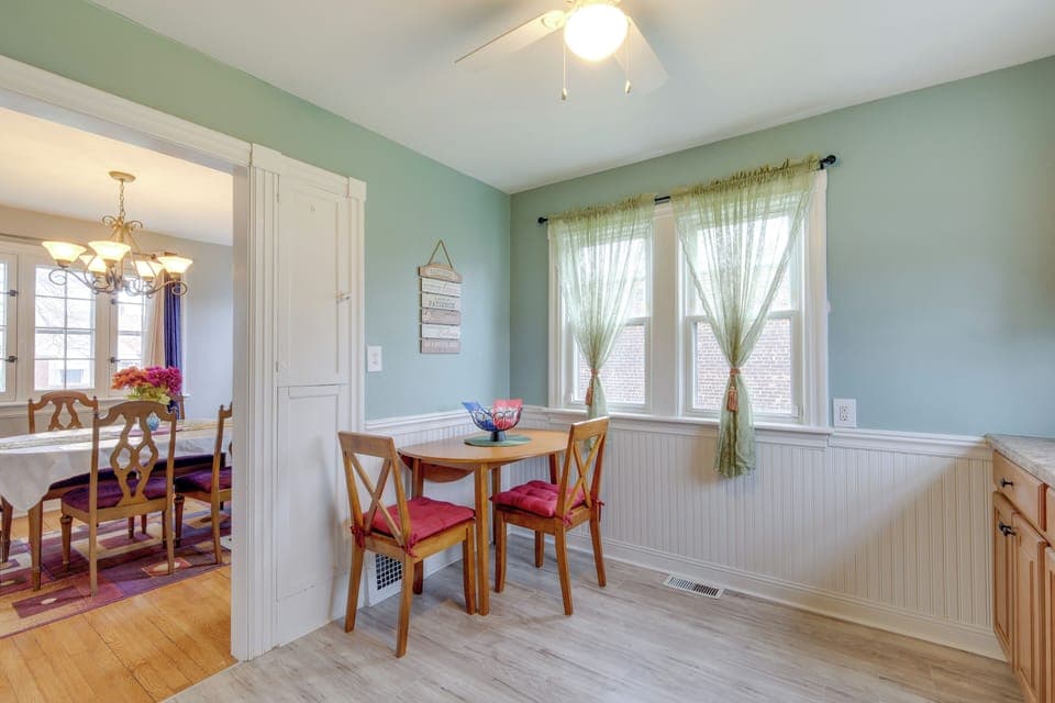 Breakfast Nook | 2nd Floor