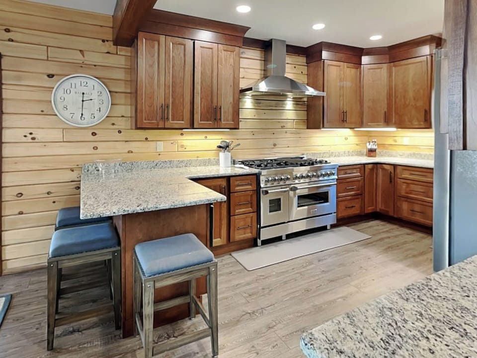 Full Kitchen