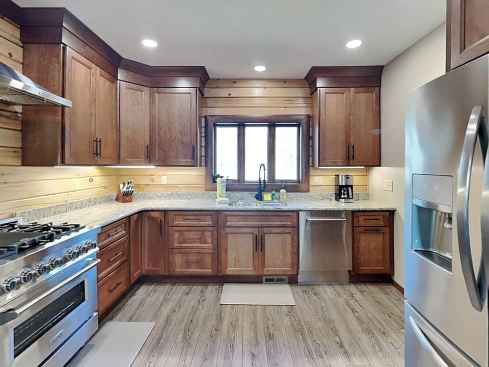Full Kitchen